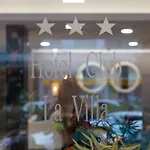 La 3*