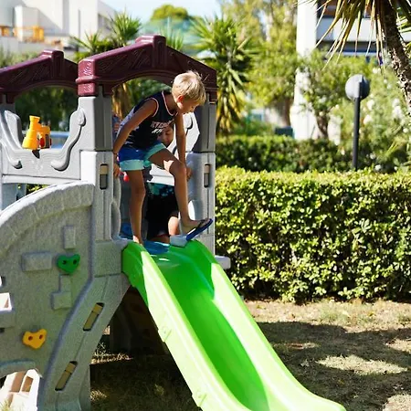 Club La Отель 3*