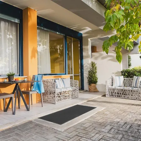 Club La Отель 3*